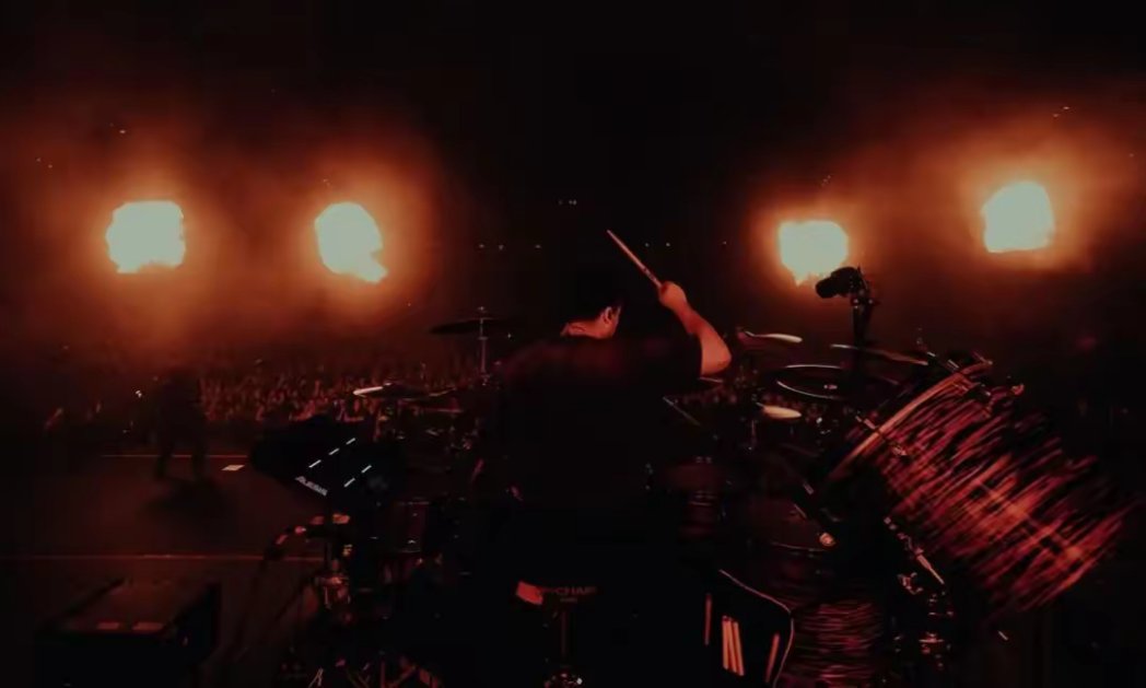 _peachykang's tweet image. 16/3/26 New photos of Nick at the concerts in Philadelphia/Baltimore on Bad Omens' IG🔥💕
#nickfolio #badomenscult