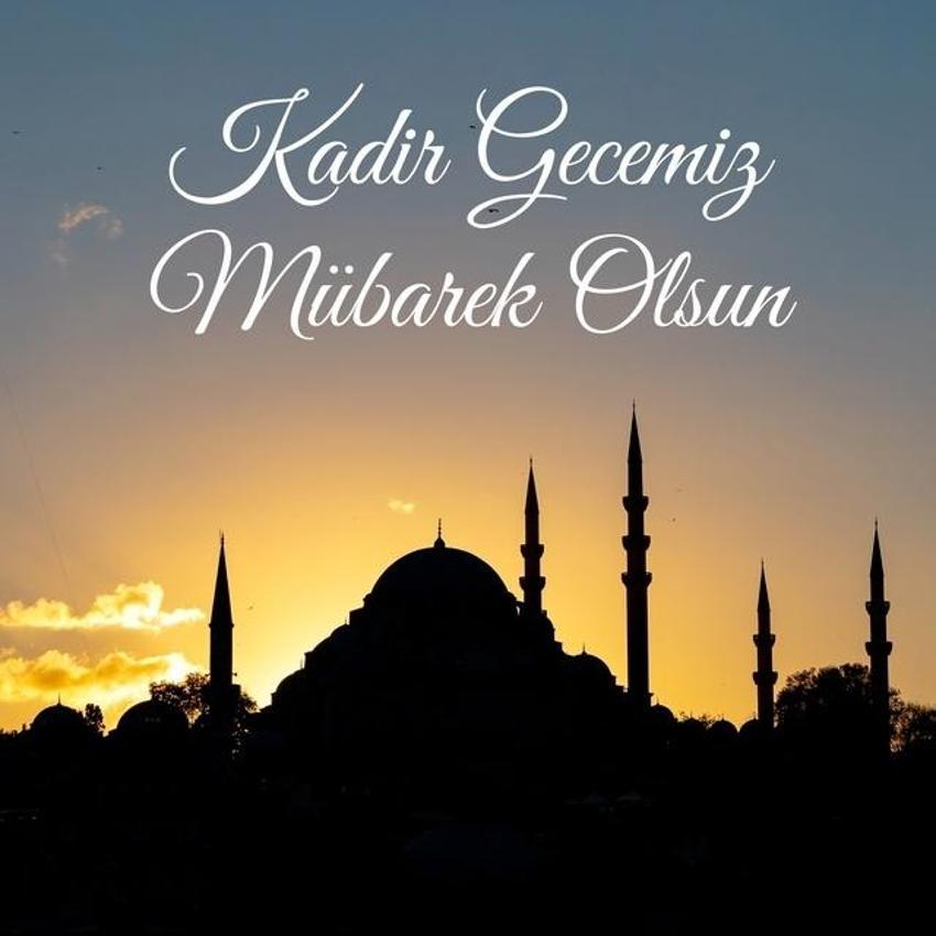 krmli66's tweet photo. Kadir Gecemiz Mübarek Olsun https://t.co/FpcgucsVCh