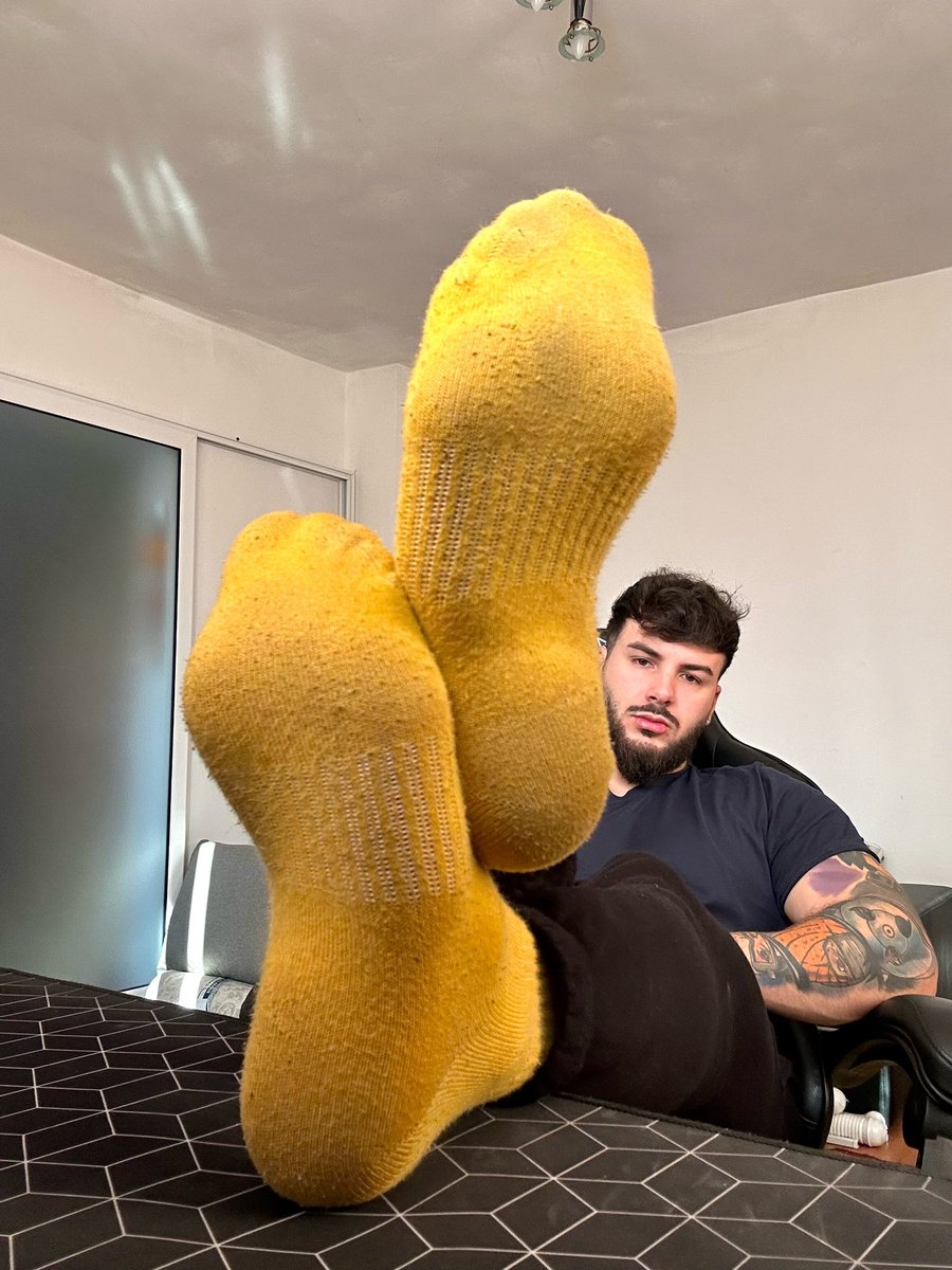 youngalphanew tweet media