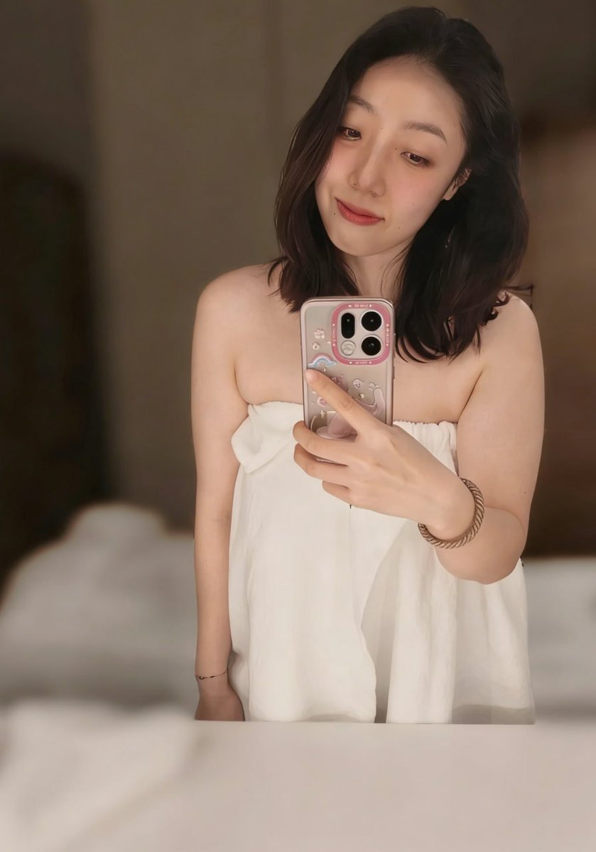 tinmini0910's tweet photo. 剛結束，有點抖😅  
想看無碼無刪減的嗎？ 
#回復想 https://t.co/RwKfbYFDnR
