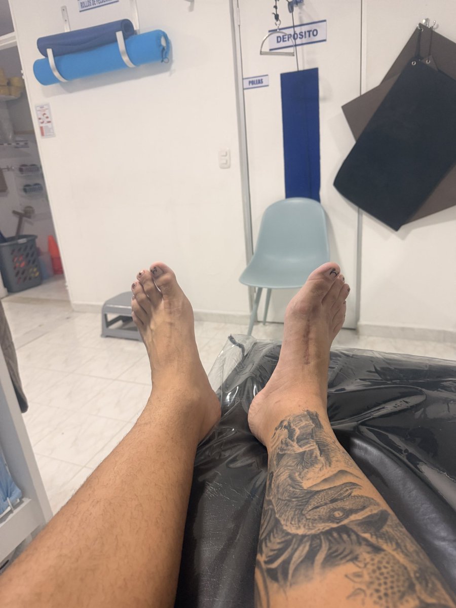 Jacob Feet tweet media