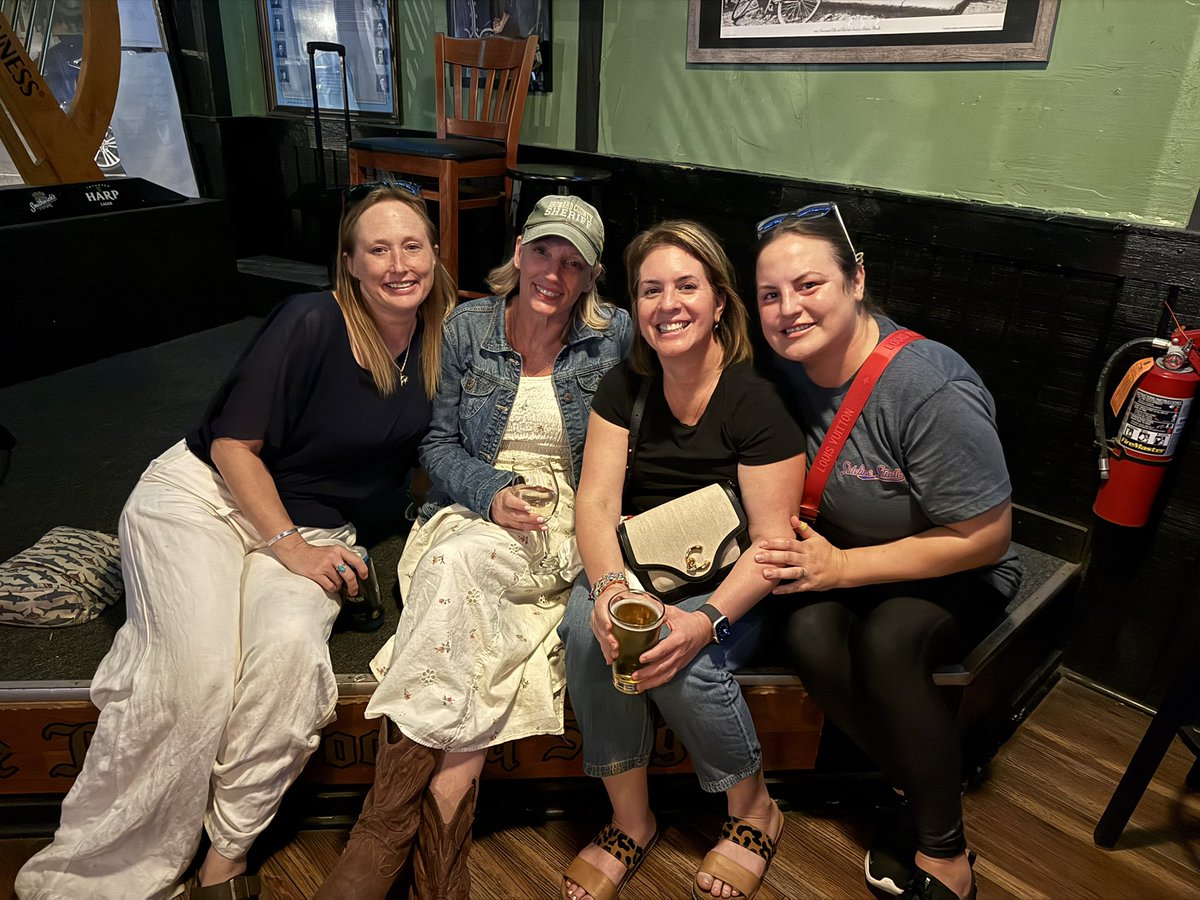 AshJakemom's tweet photo. THIS is what justice looks like! I’m so blessed to have y’all as friends 100% family always. Cult of Scientology can lie but truth will come out. When CoS tax exempt is taken away, so is their ability to human traffic &amp; abuse kids! Will be a city wide party in Clearwater⚖️🥳🩷 https://t.co/HDlafsLjYp
