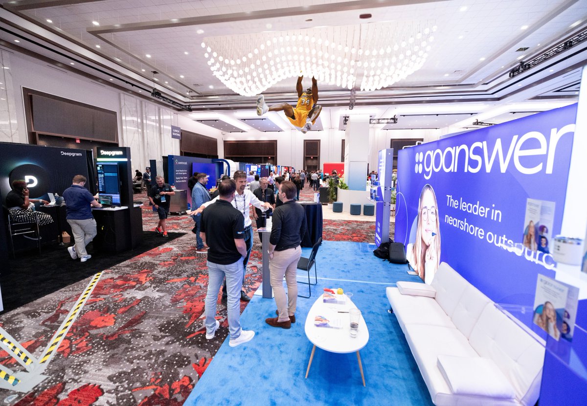 Customer Contact Week tweet media