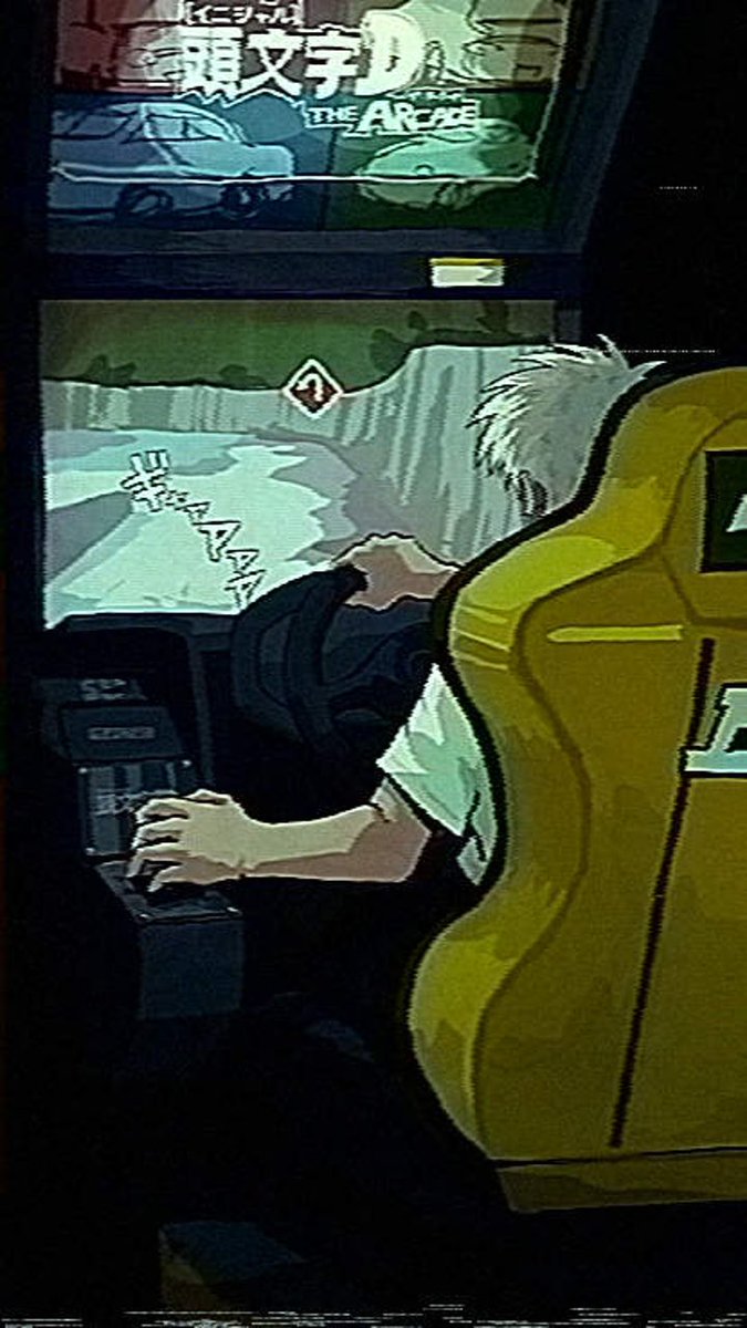 闇クルトン tweet media