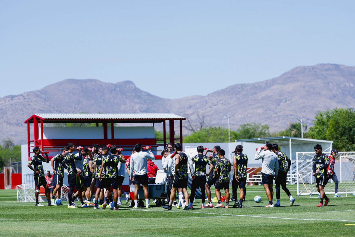 Club Necaxa tweet media