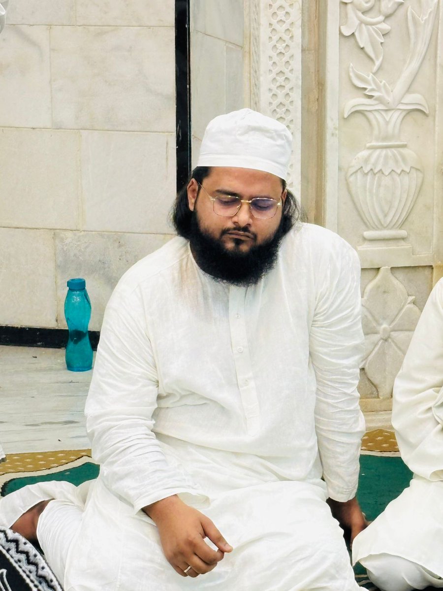 obaidimission's tweet photo. *ختم تروایح *

۲۷ رمضان المبارک ۱۴۴۷

۱۶ مارچ ۲۰۲۶

جامع مسجد ابوالغوث خانقاہ عالیہ غوثیہ چشتیہ دھاوا شریف غازی پور

*Khatam e Taraweeh*

26 Ramadan ul Mubarak 1447

16 March 2026

Jame Masjid Abul Ghaus Khanqah e Aliya Ghausia Chishtiya Dhawa Sharif https://t.co/yh32KeS2OL