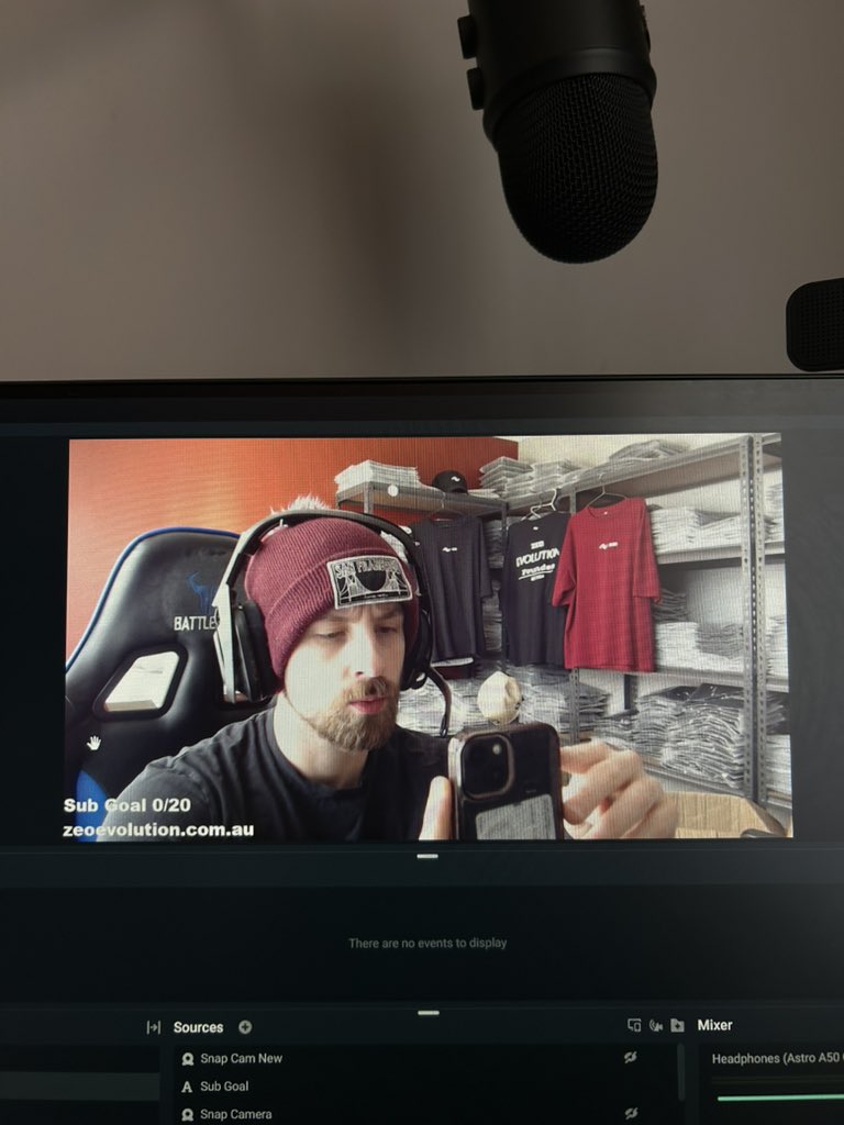 Colt Avox tweet media