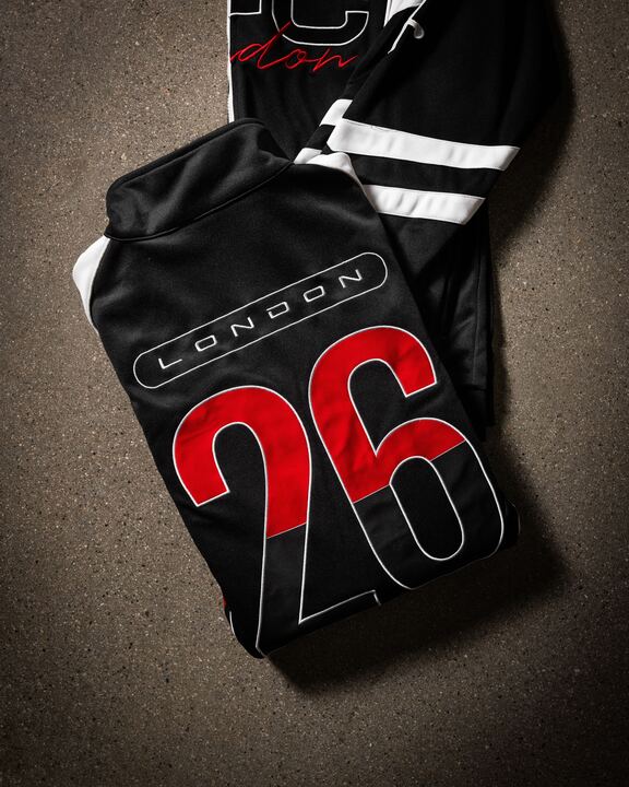 UFC Store tweet media