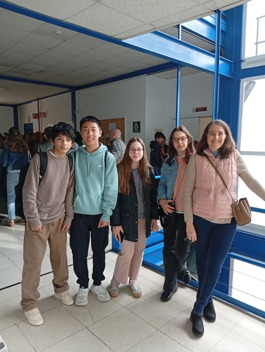 sjmercedarias's tweet photo. Nuestros alumnos de 6º EP y 2ºESO nos han representado este fin de semana en la fase provincial de las #OMThales. Os deseamos mucha suerte!    @saemthales @matematicasUS 
@ThalesSevilla #diapi
#piday @Ayto_Sevilla https://t.co/HHFEvC28R3