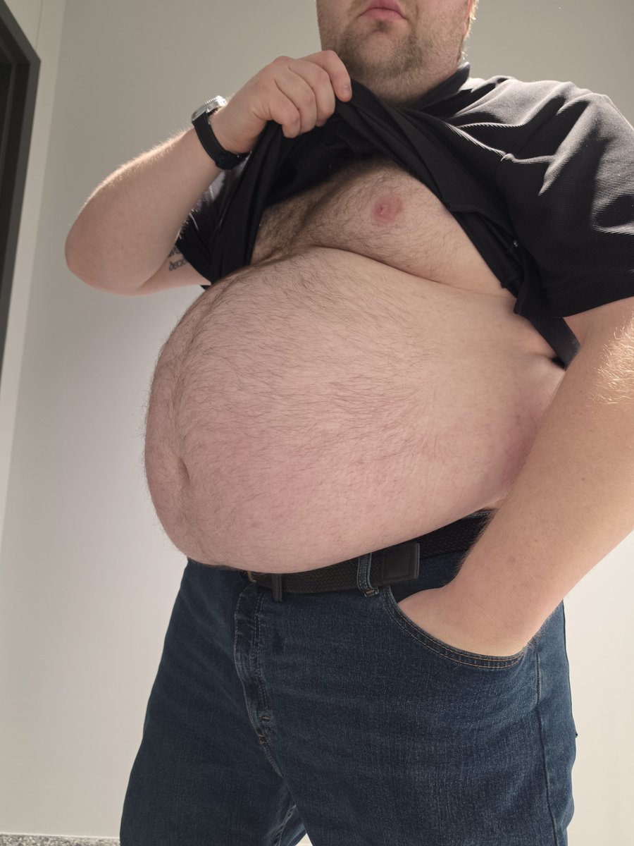 BuiltThicker tweet media