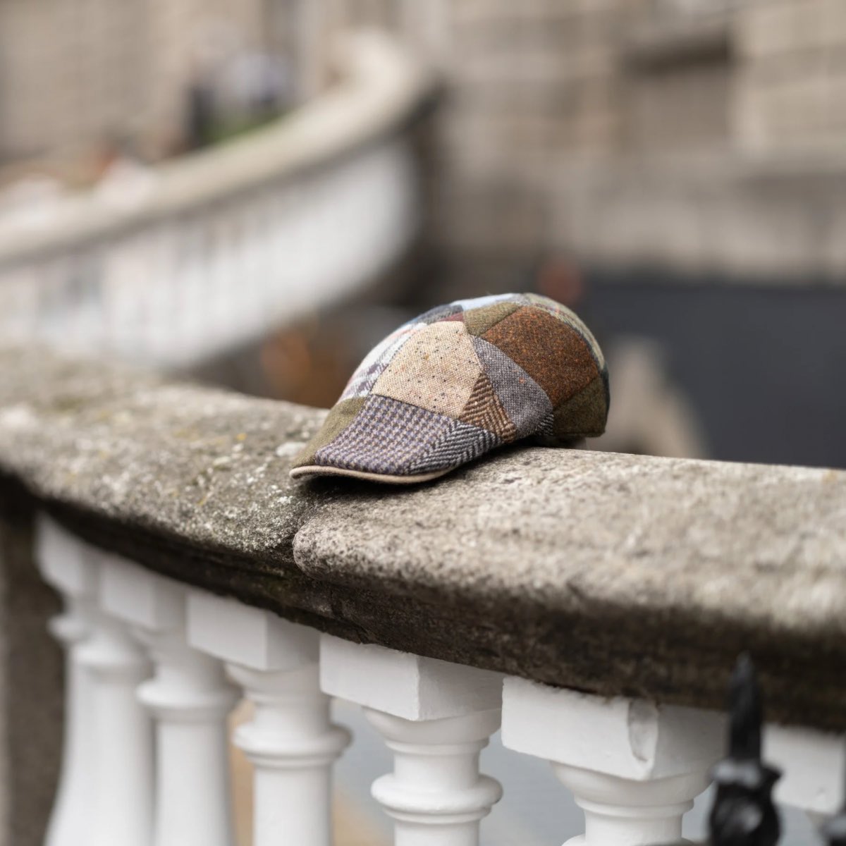 Hanna_Hats's tweet image. The most sustainable cap in our collection- the Erin Cap Patchwork Tweed. A beautiful six-panel duckbill style cap made from the excess material leftover from our other patchwork caps 🪡 

#hannahats #since1924 #tweedcap #duckbillcap #flatcap