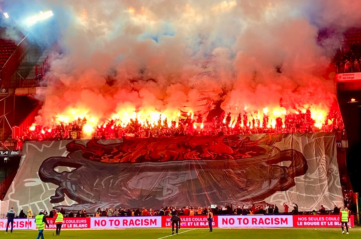 fan standard de liège 🔴⚪️ tweet media