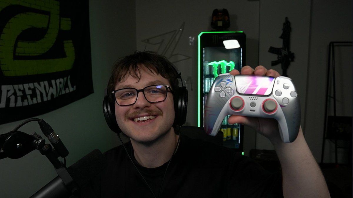 OpTic ZLaner tweet media