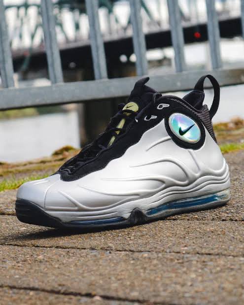 NoWindowShopping tweet media