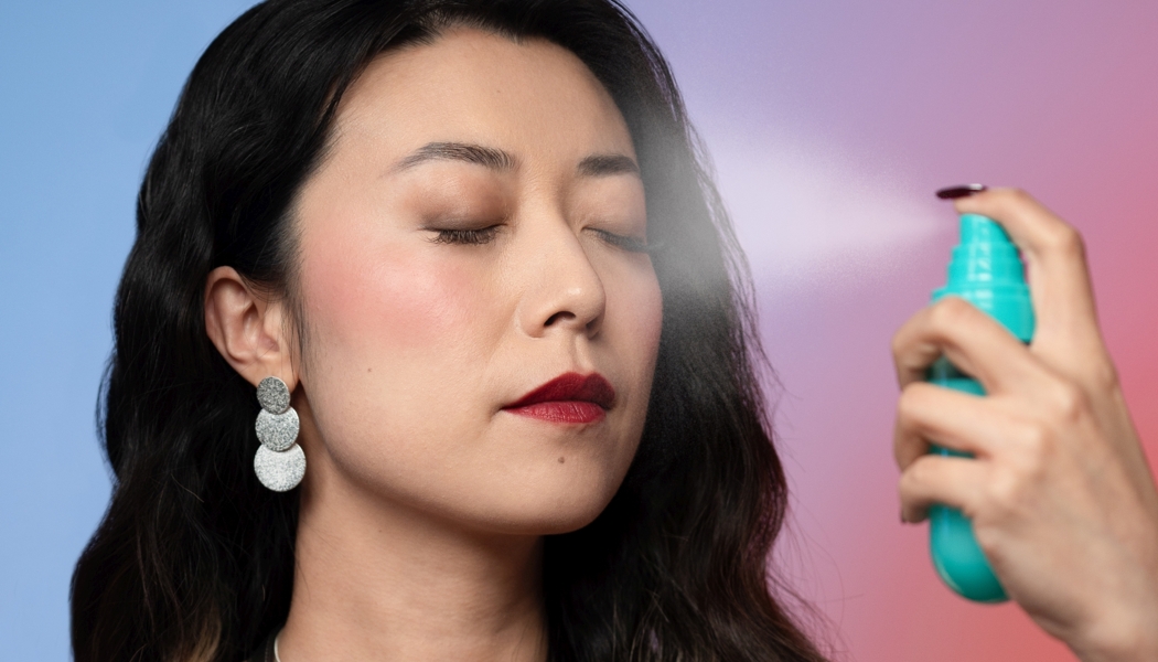 news_cosmetics's tweet photo. Gotha Cosmetics launches Neuroaura, a neuroscience-enhanced makeup concept
#makeup #neurocosmetics @gothacosmetics
https://t.co/QbQhyXZMeC https://t.co/bh1MPmoHEH