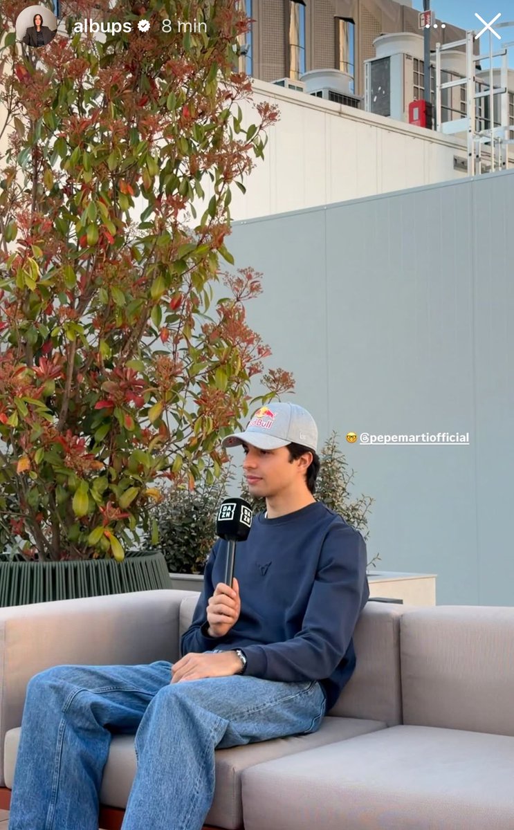 MedF1osTV's tweet image. 👀 Tras estar en #LADAZONETA, @JMMarti_oficial está grabando una entrevista con @DAZN_ES 🤝🏽.

🙌🏽 Semana de promoción para Pepe con la llegada del #MadridEPrix 🇪🇸💪🏼💪🏼.

📸 IG @albalobatoa