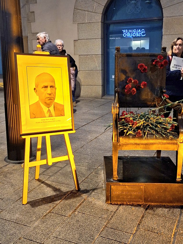 Neus Pinart tweet media