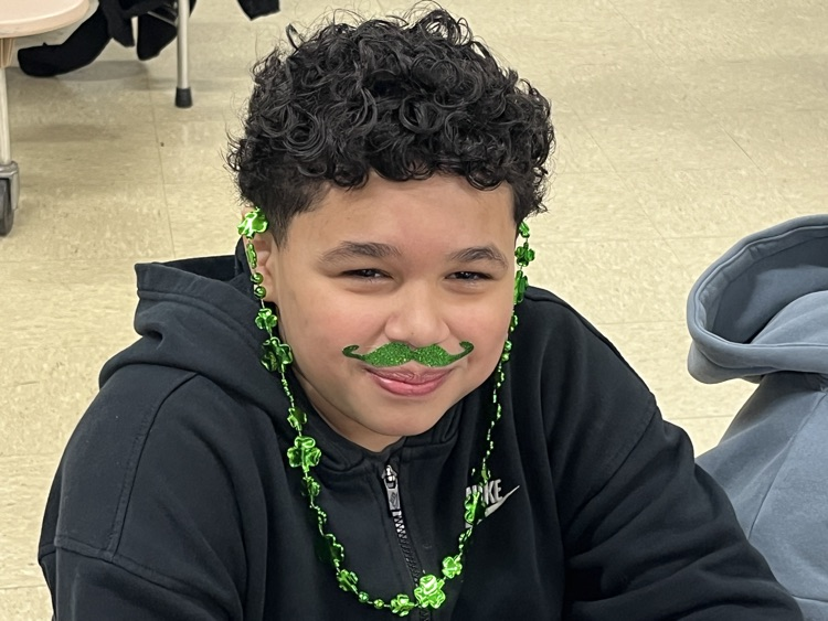 DLBeckwithMS's tweet photo. Happy St. Patrick's Day!!!🍀🍀🍀 https://t.co/20ajIbGrqI