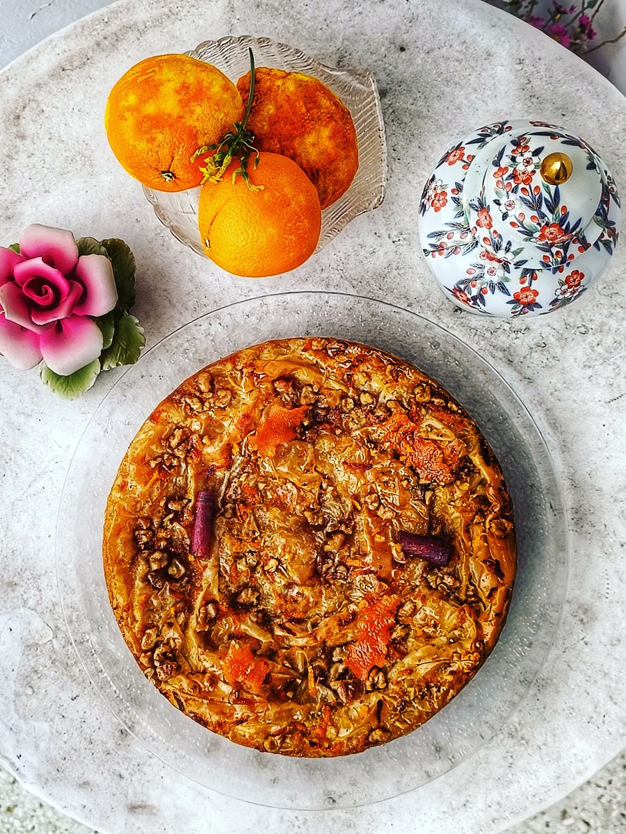riga_koula's tweet photo. #orangepie #sweets #portokalopita #Greekdesserts #pastrylove https://t.co/uI5Ky1AMUi