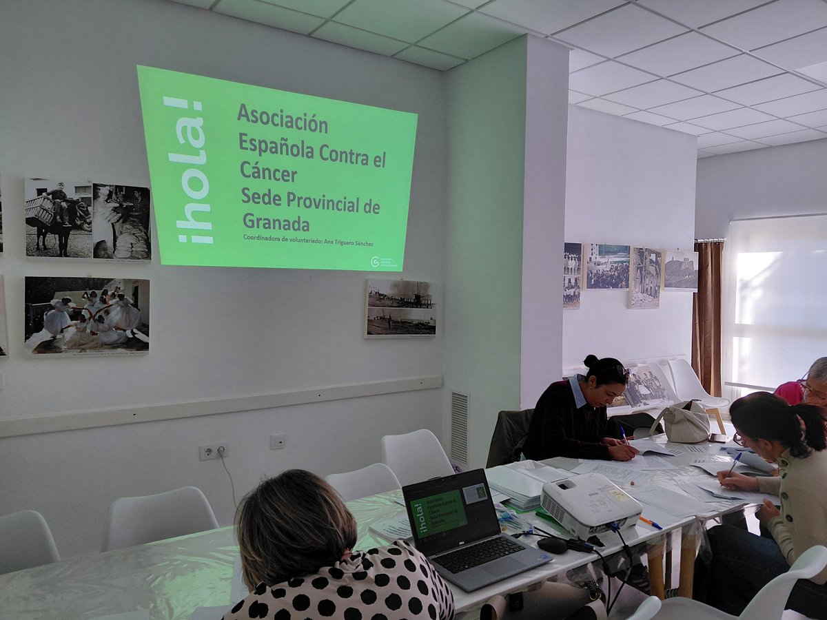 ContraCancerGRA's tweet photo. ➡️Esta tarde en Albuñol, curso de embajadores y bienvenida al voluntariado de la Junta Local de Albuñol de la @ContraCancerGRA
¡Muchísimas gracias!💚 https://t.co/4de21O2fGu