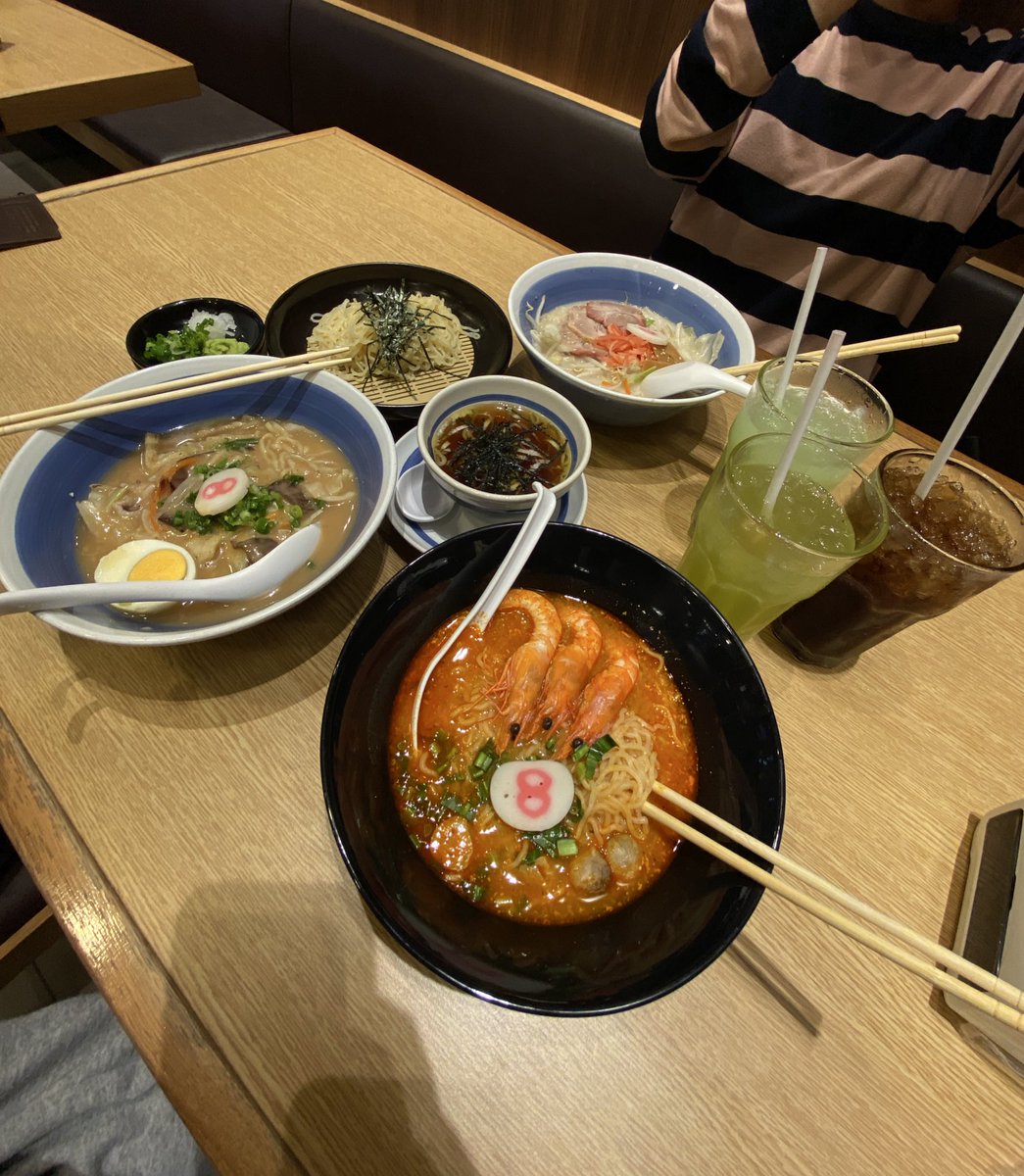 two (@h3fin) on Twitter photo 