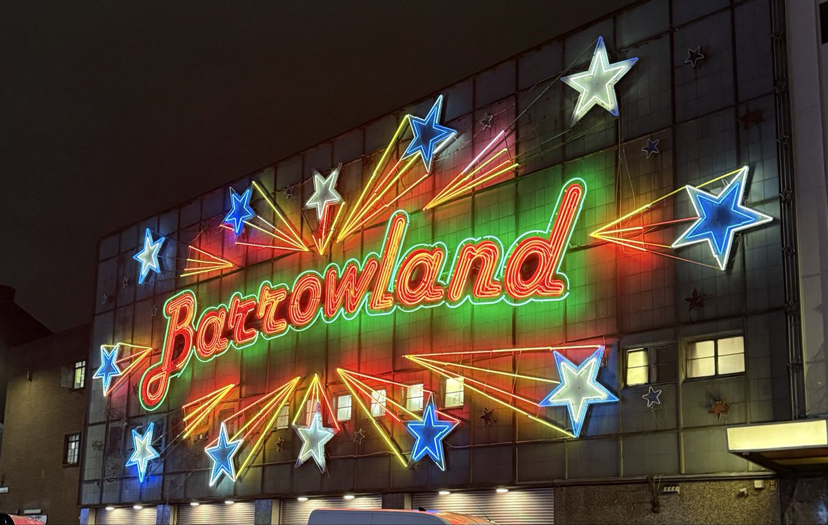 Lynn Benson tweet media