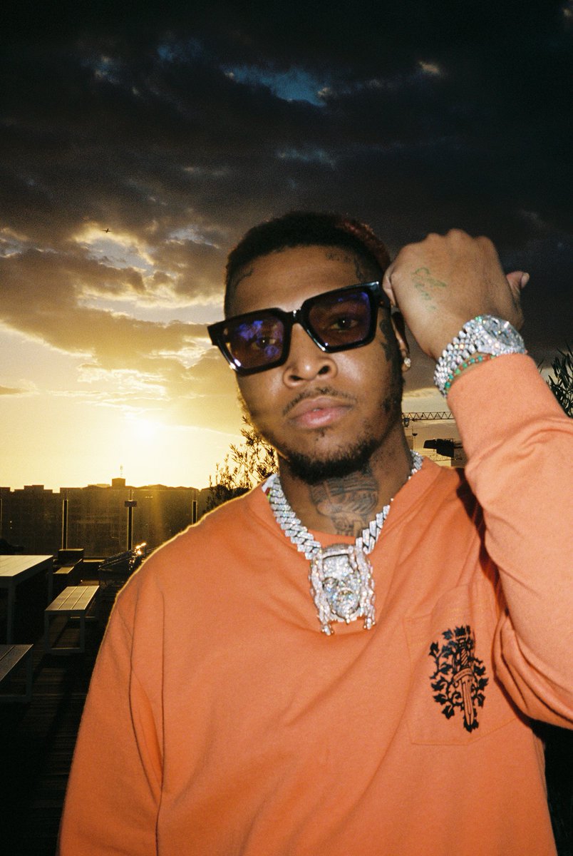 300 Entertainment tweet media