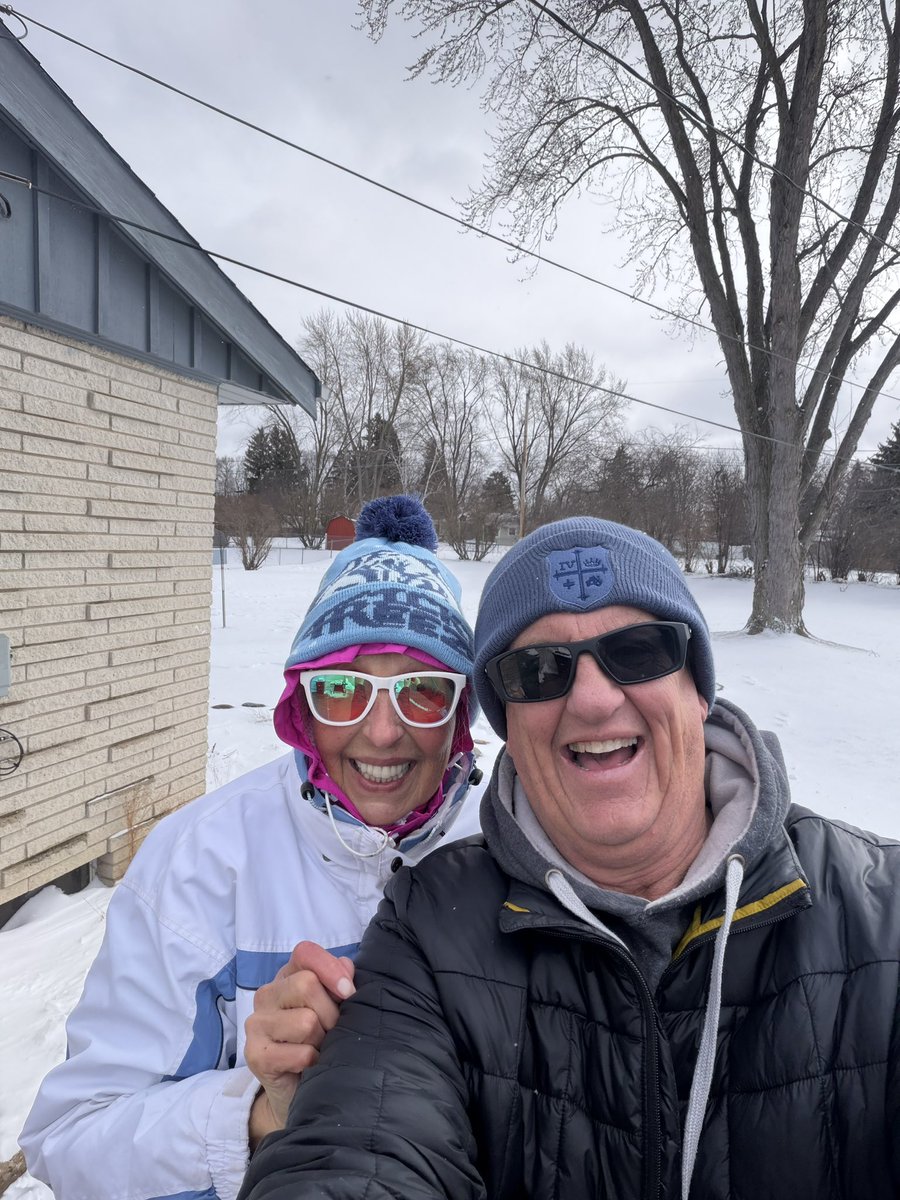 jhpostman's tweet photo. We Survived #Snowmageddon https://t.co/B392KfAyXl