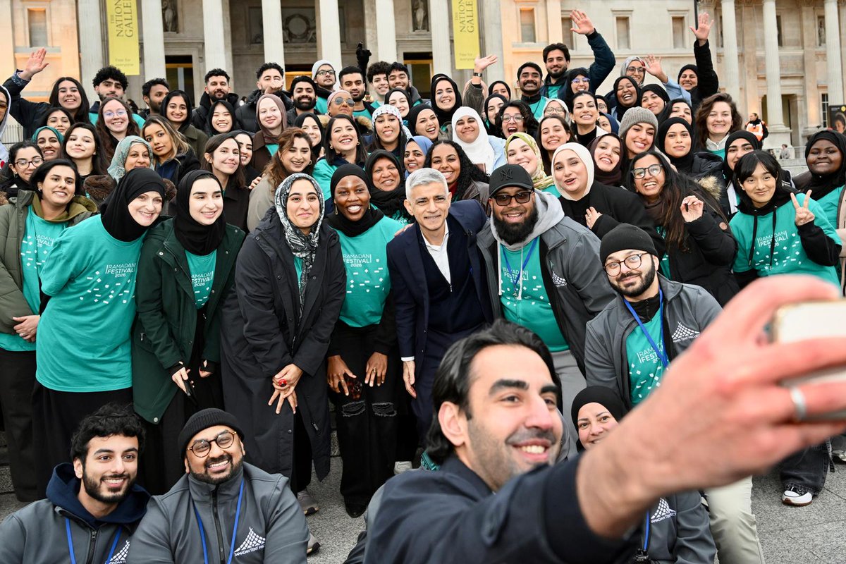 Sadiq Khan tweet media