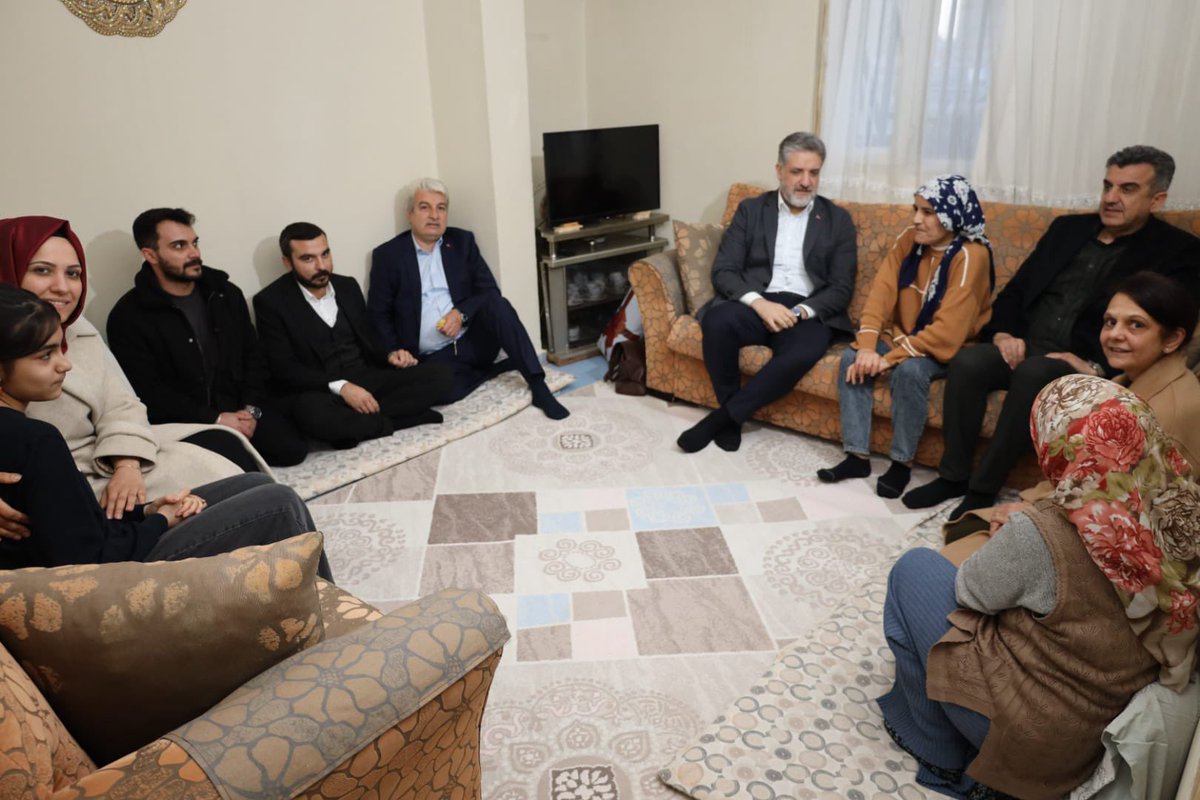 Zehra AY tweet media