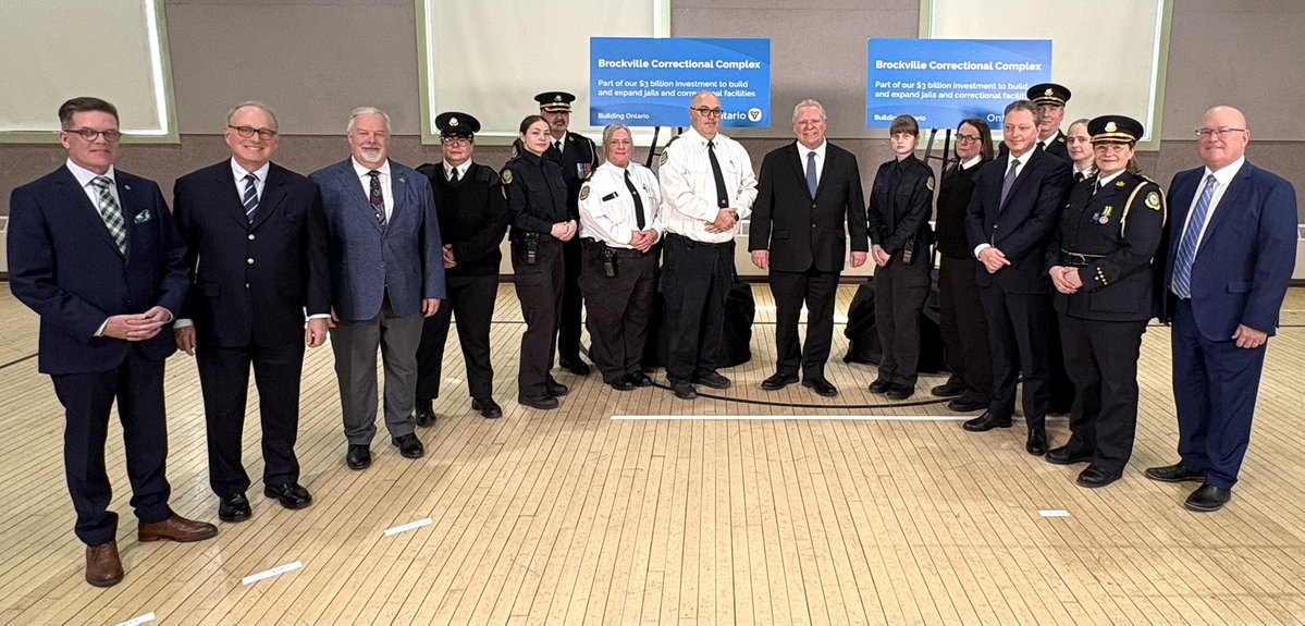 Steve Clark tweet media