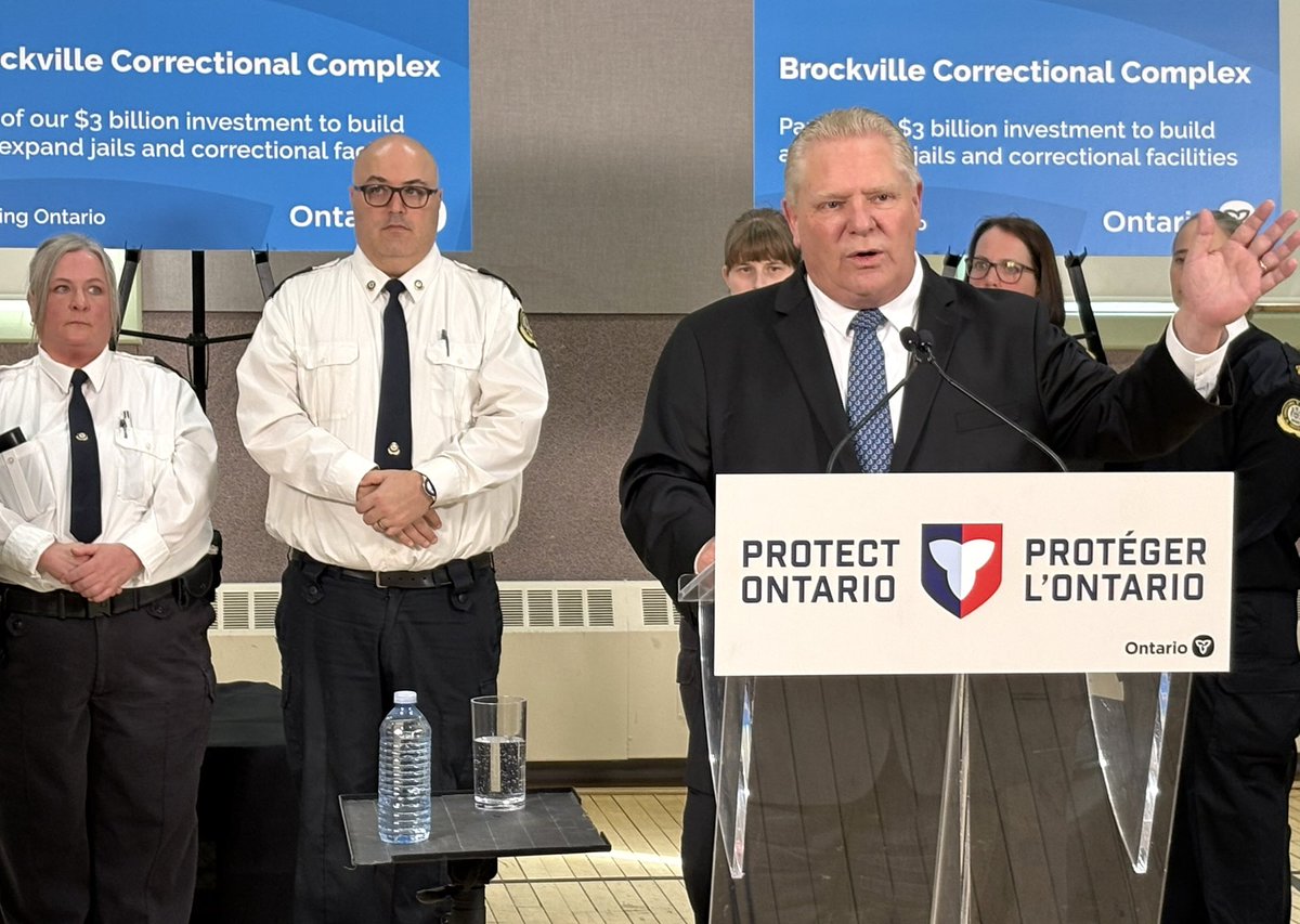 Steve Clark tweet media