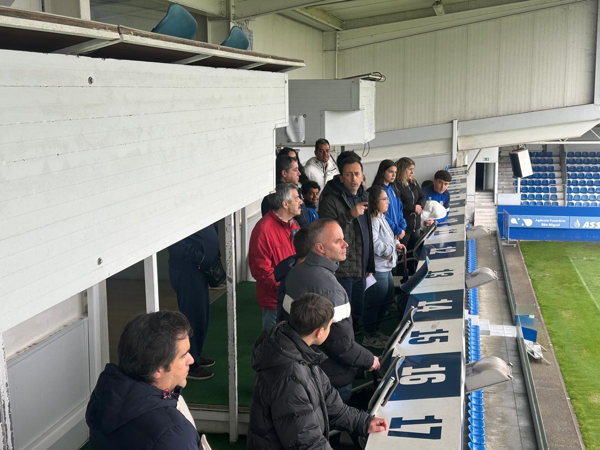 cdfeirenseofc's tweet photo. 📸 Revive alguns momentos da Visita Guiada especial realizada no âmbito dos 108 anos do Clube Desportivo Feirense.

Obrigado a todos os que participaram e celebraram connosco a história, o orgulho e a paixão pelo Feirense! 💙

#CDFeirense #108AnosFeirense https://t.co/35qrhadis2