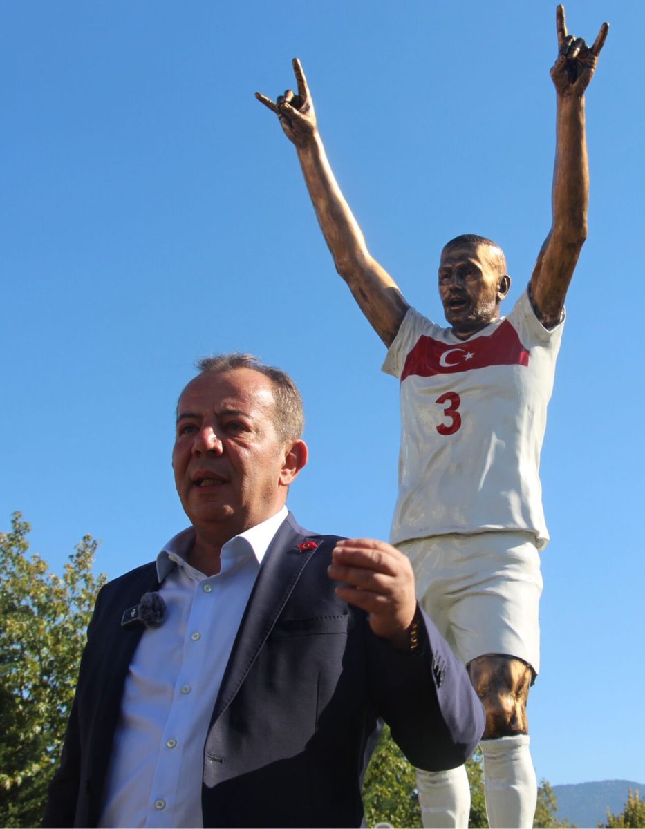 SemsettinA31349's tweet photo. Bolu’nun seçilmiş belediye başkanı, Türk milliyetçilerinin gür sesi Tanju Özcan yalnız değildir.

#TanjuÖzcanYalnızDeğildir https://t.co/xCVbfj6BOH