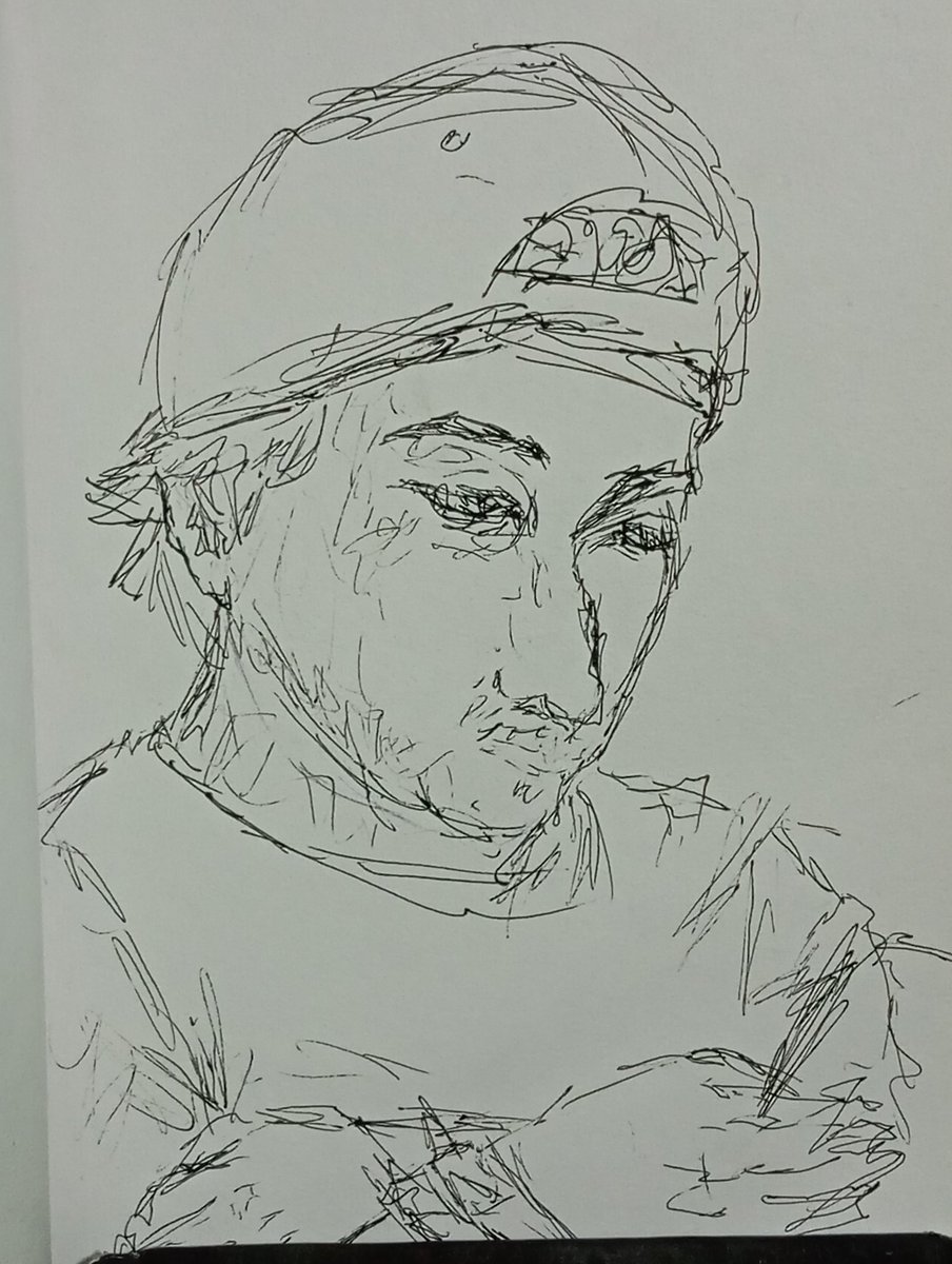 RaptorMago's tweet photo. Hice unos retratos, estos los hice en el campamento scout eeas 2025 (todos los retratos fueron hechos en menos de 10 minutos) #art #arte #scouts #traditionalart https://t.co/Jskblc83Nz