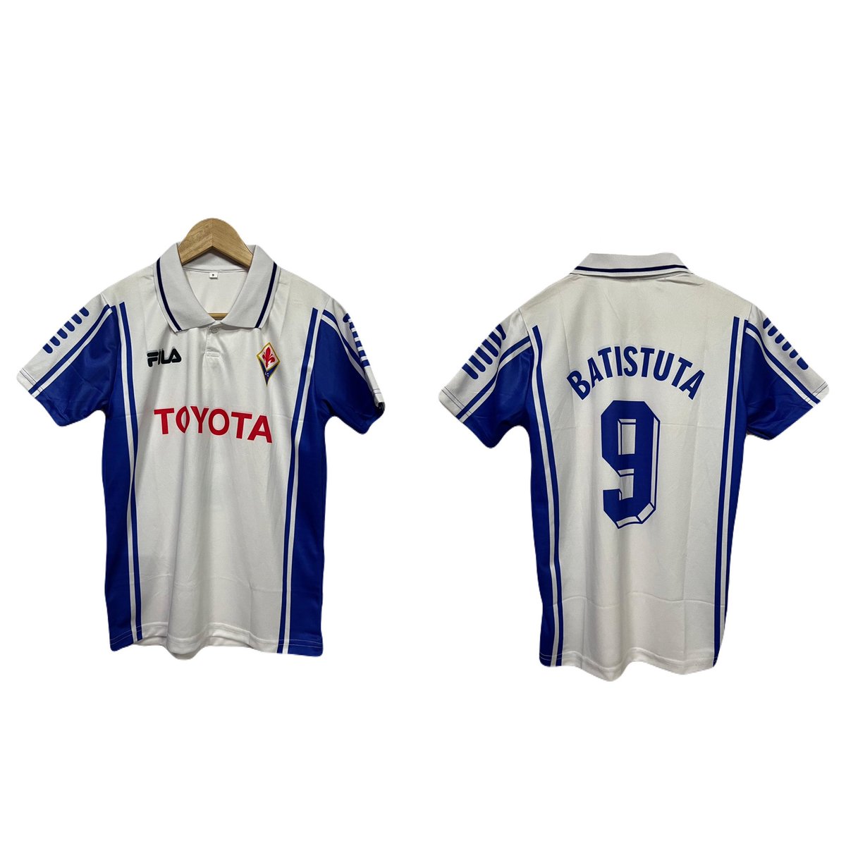 hariswandi_'s tweet photo. @my_supersoccer duit thr anak sd dikumpulin buat beli jersey original, langsung beli 2, dulu ngefasn bgt sama lazio. gatau skrg jerseynya kemana :( https://t.co/ra0zm8pJzv