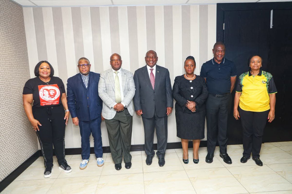 SACD_Official's tweet photo. Engagement with President Cyril Ramaphosa & Senior ANC leaders 

Today, Pastor Mukhuba, chairperson of the SA Church Defenders (SACD), accompanied by Prof. Mukhuba, held a constructive meeting with the leadership of the African National Congress at Luthuli House, including the Honorable President Cyril Ramaphosa.

The engagement provided an opportunity for SACD to raise concerns affecting Christians in South Africa, particularly issues surrounding religious freedom and the protection of the church. We appreciate the willingness of the ANC leadership to listen and engage on matters that are important to the Christian community.

Our mission remains clear: to defend the rights of Christians and ensure that the voice of the church is heard in our nation. Churches will never be regulated during our time. 

We look forward to continued dialogue for the good of South Africa and the protection of constitutional freedoms.

Partner with SACD and Support the Court Case Against the CRL Rights Commission. 
Bank name: Capitec Business Account holder: Sa Church Defenders 
Npc 
Account type: Current
Account number: 1054811954 Branch code: 450105

Follow the South African Church Defenders channel on WhatsApp: https://t.co/96cZ5QG9l9

Email: info@sachurchdefenders.org
Website: https://t.co/5YpGUIfz1Y

#ReligiousFreedom #ChurchDefenders #FaithInAction