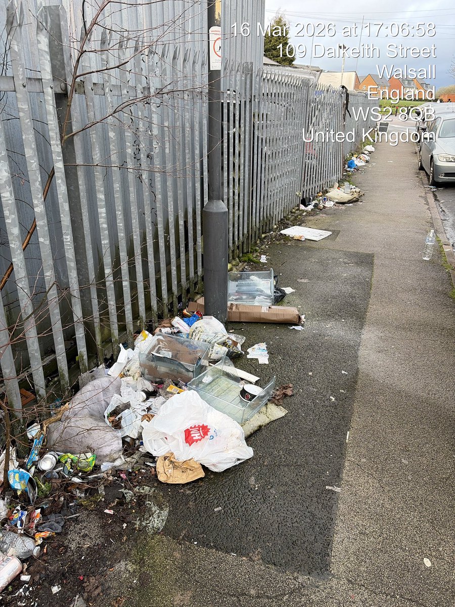 Dalkeith Street’s descent back into filth continues… <a href="/WalsallCouncil/">Walsall Council</a> <a href="/WalsallBins/">Walsall Bins & Things</a> <a href="/WSGrimeFighters/">Walsall Grime Fighters</a> <a href="/Valerie_VazMP/">Rt Hon Valerie Vaz MP</a> <a href="/RichParkerLab/">Richard Parker</a>