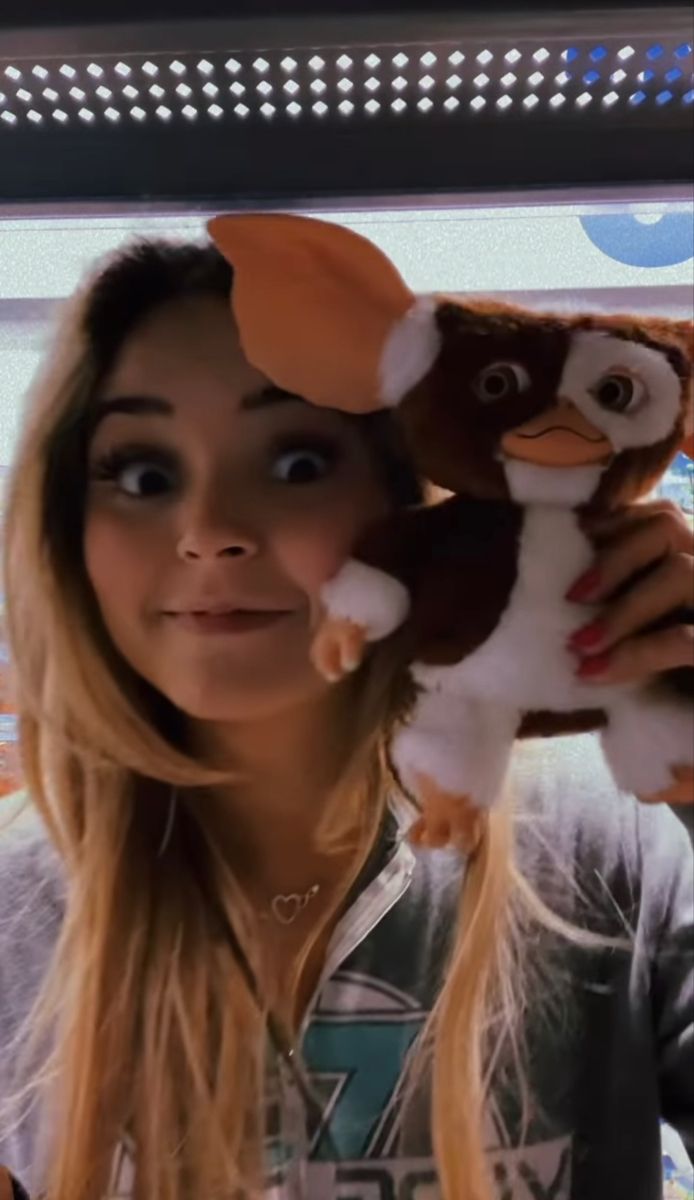 Remi Storm 🌩️ tweet media
