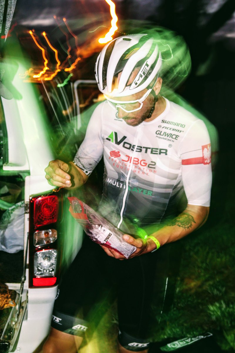 Voster Team tweet media