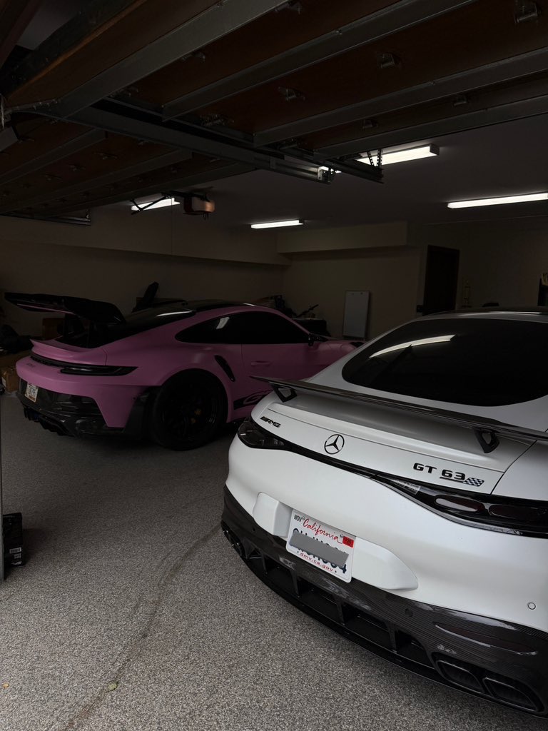 Austin Georgas tweet media