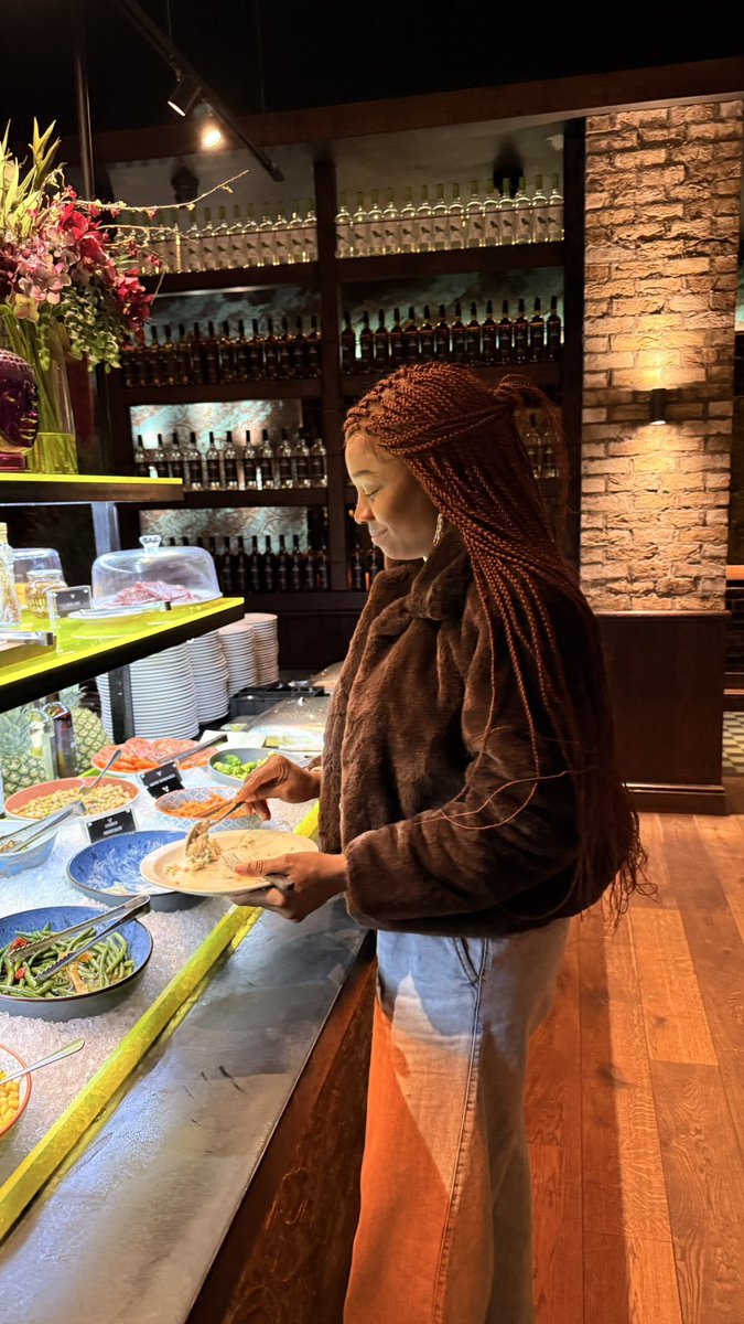 Tari Hudson Ekiyor tweet media
