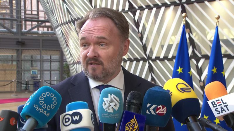 « Nous savons pertinemment qu’il y a deux choses qui feront baisser les prix en Europe  : l’une est plus d’énergies renouvelables – aussi rapidement que possible – et l’autre est d’être plus interconnectés » selon Dan Jørgensen à la réunion du Conseil 🇪🇺 de l’énergie. 👍
