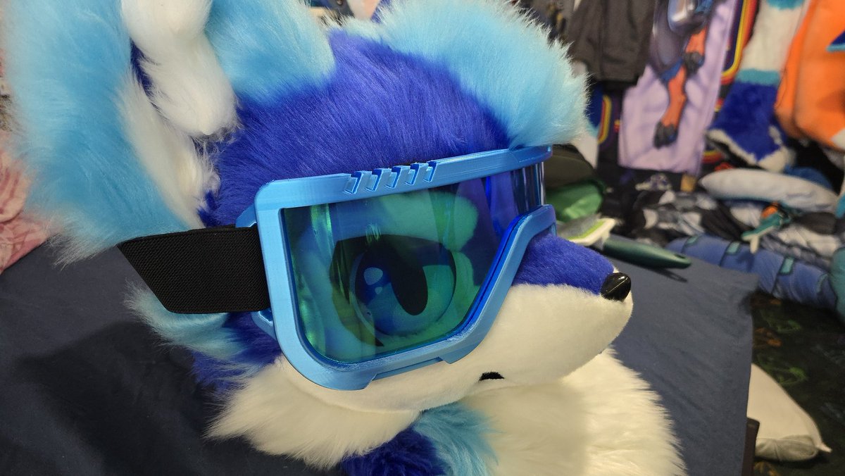 DatBlueHusky🔜FE, FWA, AC tweet media