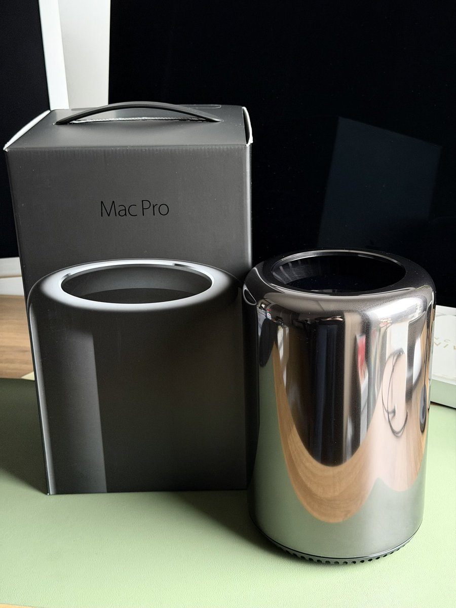 ⌘ Thibault tweet media