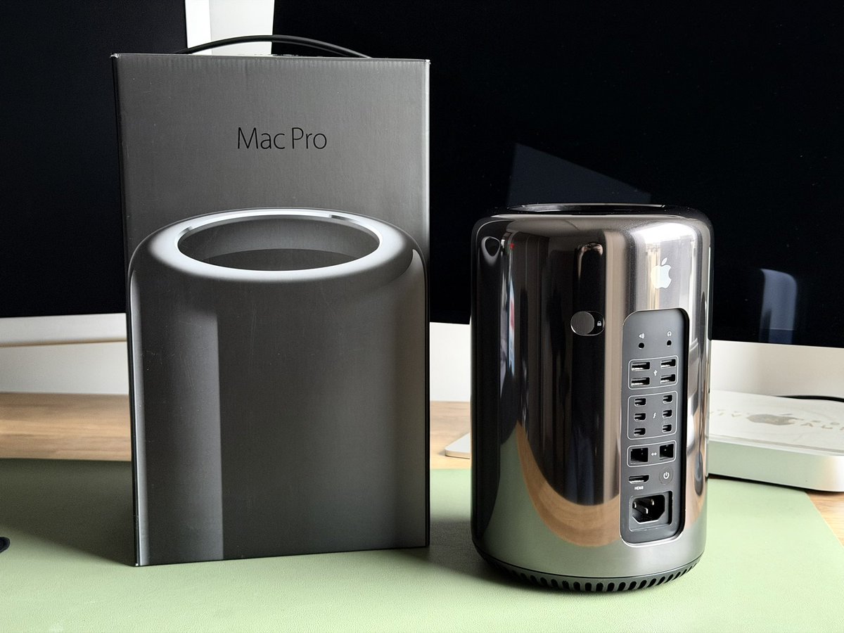 ⌘ Thibault tweet media