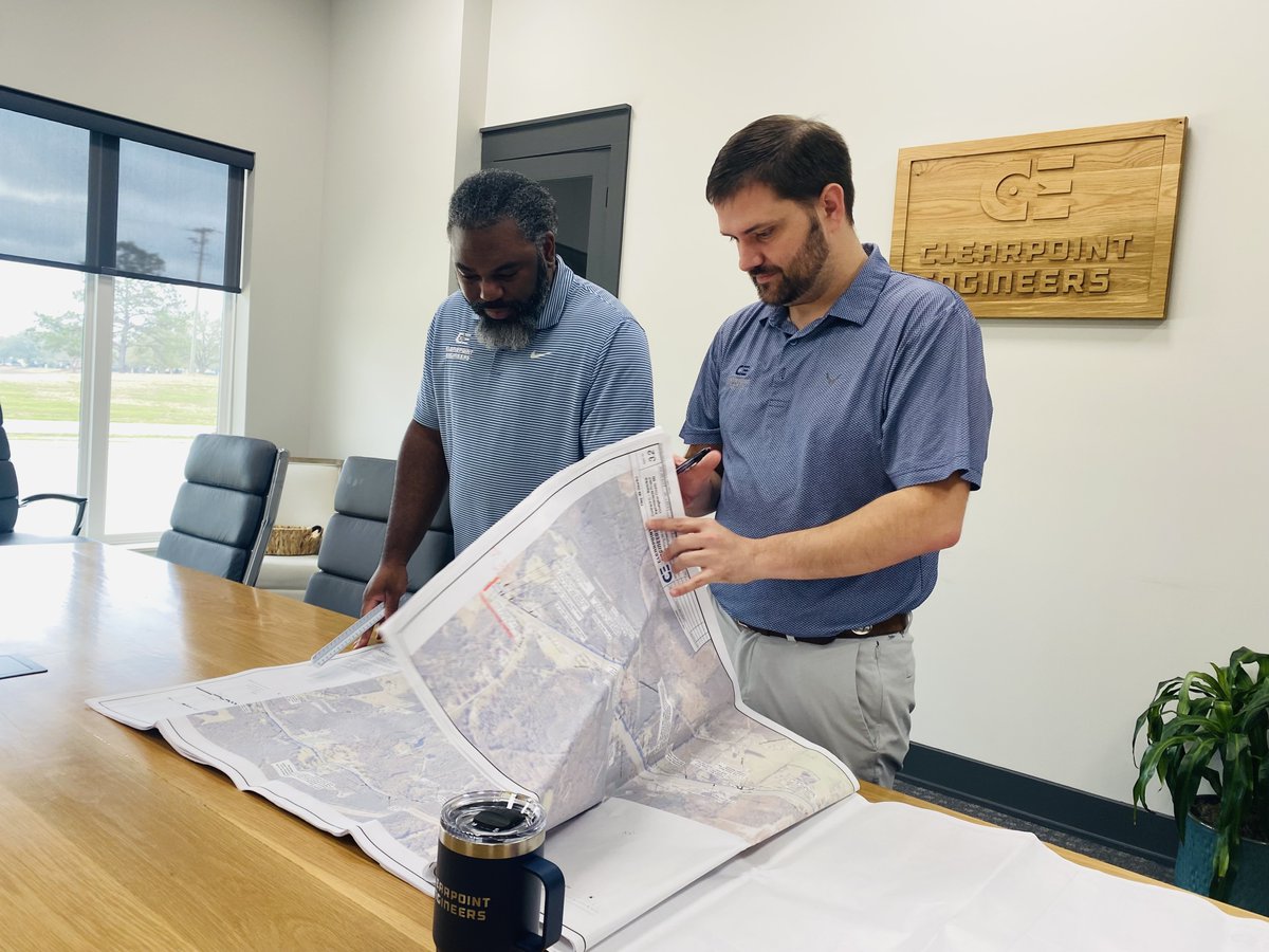ClearpointCons1's tweet photo. At Clearpoint Engineers, successful projects start with teamwork. Our engineers and surveyors work through plans, details, and design challenges together to turn ideas into infrastructure that serves our communities. https://t.co/xKA7Kz9QV8