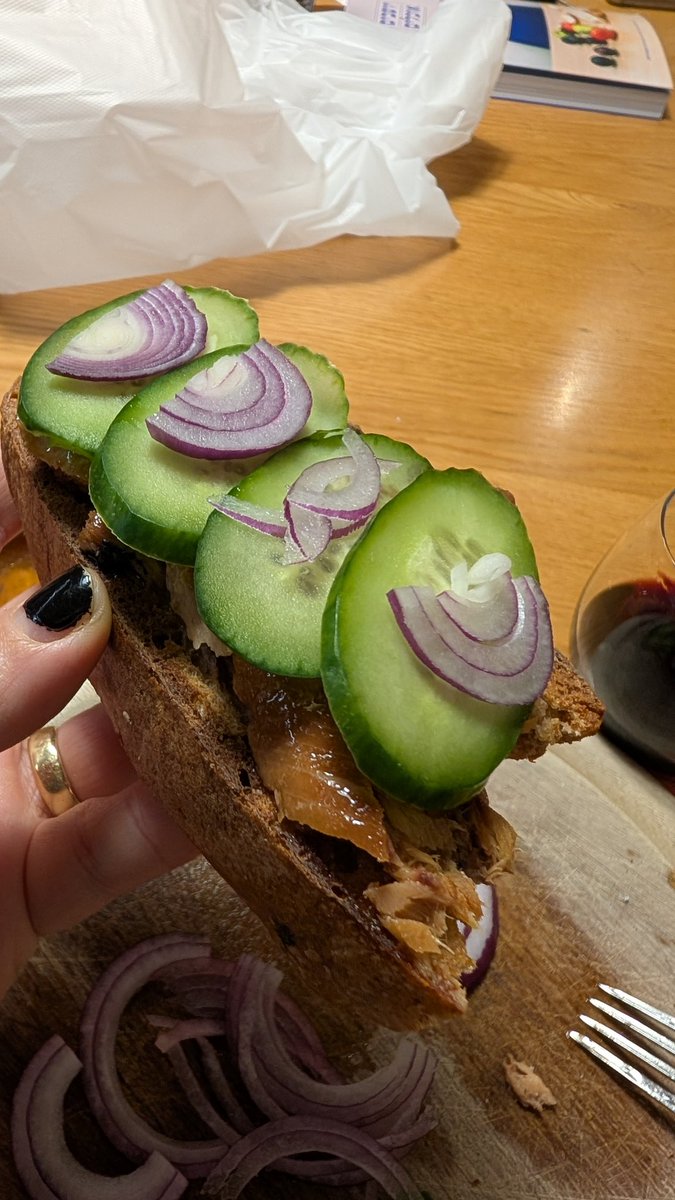 Dan-ya Shwartz tweet media