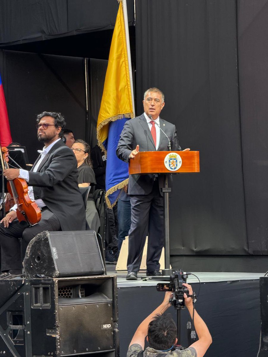Embajada de Panamá en Chile tweet media