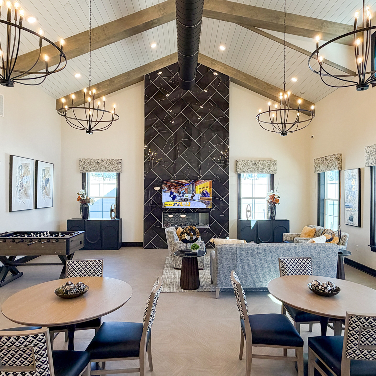 Walters Apartments tweet media